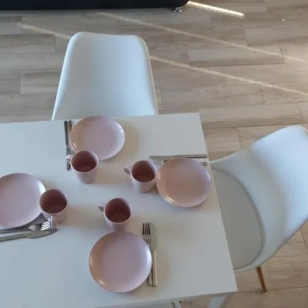 Puszek بيت خشبي *