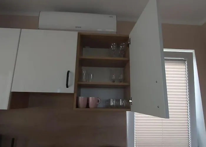 Puszek 山林小屋 莱鲍